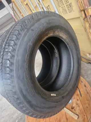 Vendo 2 Neumáticos en perfecto estado