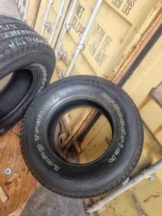 Vendo 2 Neumáticos en perfecto estado