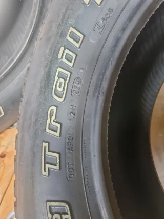 Vendo 2 Neumáticos en perfecto estado