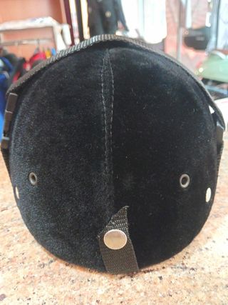 Casco de equitación negro