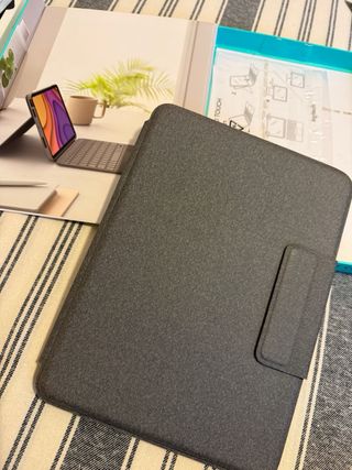 Logitech Folio Touch iPad Air 4ª Gen