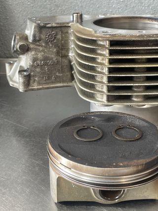 Cilindros y pistones BMW R1150R 2004