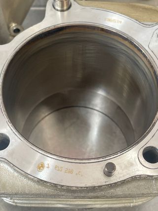 Cilindros y pistones BMW R1150R 2004