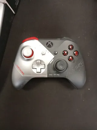 Mando Xbox Cyberpunk 2077 Wireless