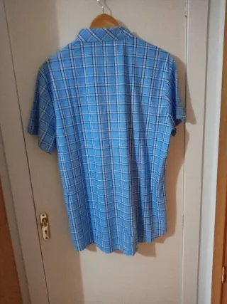 Camisa de cuadros hombre pone talla 3XL Pero es L