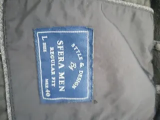 Chaquetón hombre negro con capucha