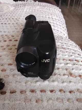 Videocámara JVC Compact VHS Negra