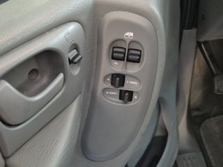 Chrysler Voyager SE 2.8 CRD Auto Edition