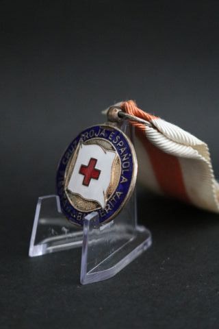 Medalla Cruz Roja Española Banderita Oro