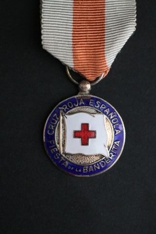 Medalla Cruz Roja Española Banderita Oro