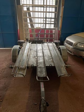 Alquiler remolque para 3 motos