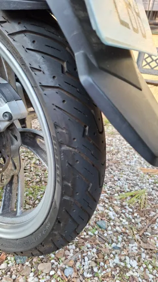 Moto SYM Symphony 125cc Blanca