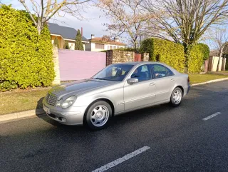 Mercedes-Benz Clase E 2005