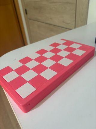 Ajedrez Portátil Rosa y Blanco