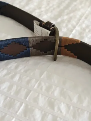 Cinturón de hombre con diseño de rombos