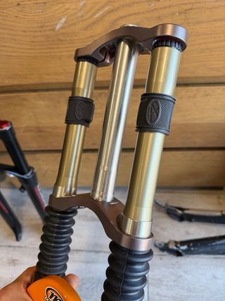 Horquilla Manitou X-Vert R (Microlube)