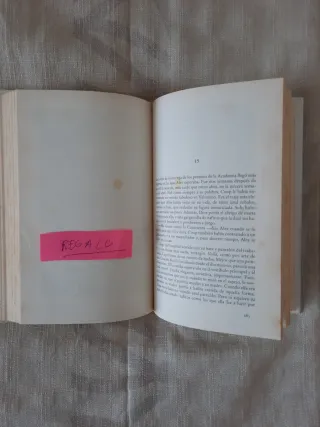 LOTE DE 4 VOLÚMENES DE DANIELLE STEEL.