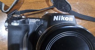 Cámara Nikon Coolpix 5700 Negra