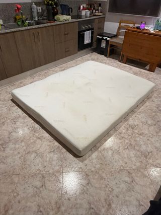 Colchón TEMPUR 150x190 + base de cama gratis
