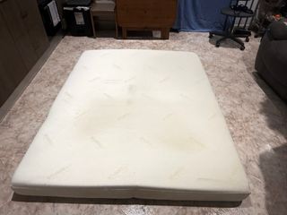 Colchón TEMPUR 150x190 + base de cama gratis