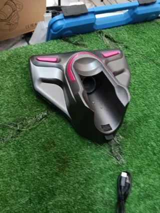 Scopa elettrica ricaricabile multifunzione