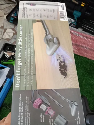 Scopa elettrica ricaricabile multifunzione