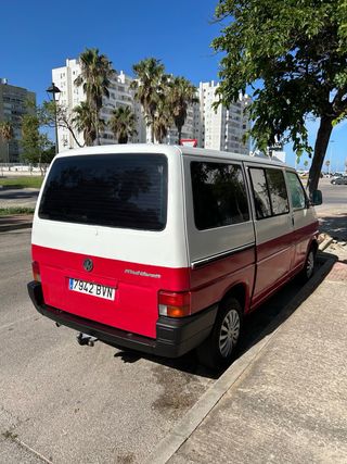 Volkswagen T4 Multivan 2.4D 1993