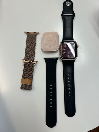 Apple Watch S5 40mm + 2 correas