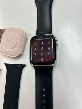 Apple Watch S5 40mm + 2 correas