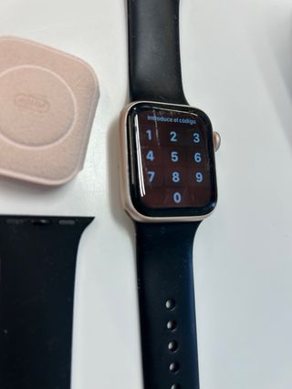 Apple Watch S5 40mm + 2 correas