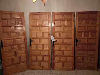 Puertas de madera antiguas