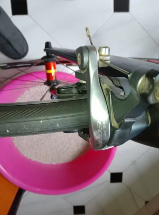 Bicicleta de carretera BH con cambios electronicos