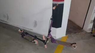 Patinete infantil morado