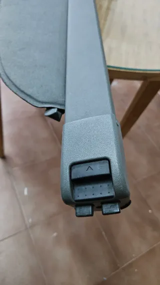 Bandeja Cubremaletero gris Renault Scenic