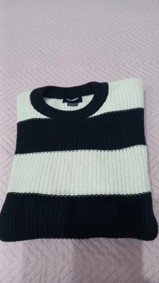 Jersey Pull&Bear rayas blanco y negro