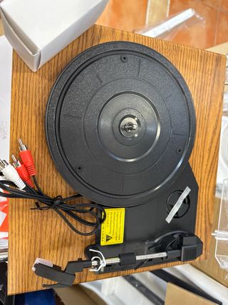 Tocadiscos Madera y Negro