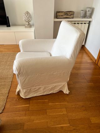 Sillón blanco Ikea con funda