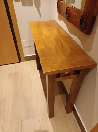Consola de madera estilo rústico
