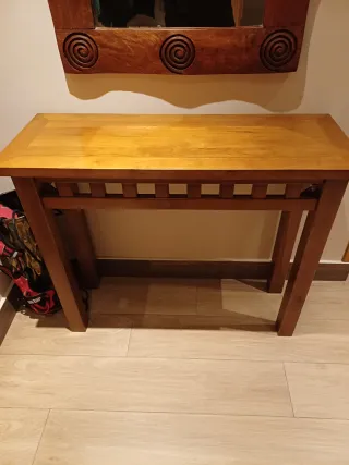 Consola de madera estilo rústico