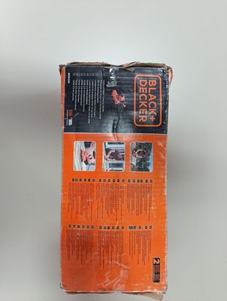 Lijadora Black+Decker 150W con caja