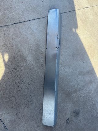 Cantoneras de aluminio para camión