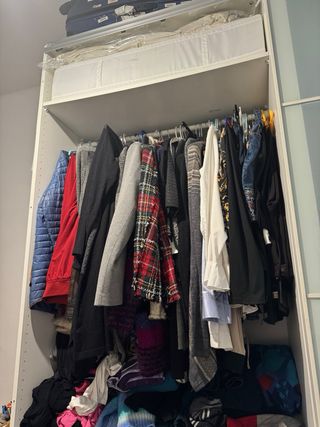 Armario ikea blanco con puertas correderas