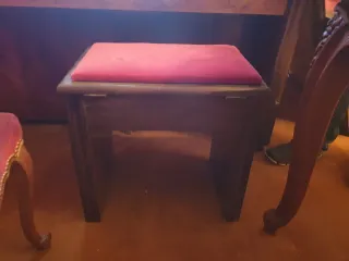 Piano vertical madera