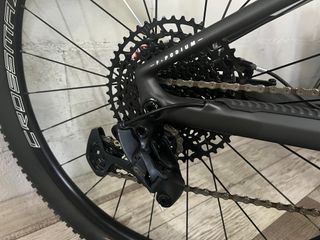 MONDRAKER F-PODIUM CARBON