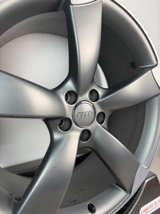 LLAMTA AUDI 4H A8 21” ORIGINAL 4H0601025BA