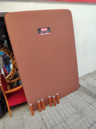 Base Tapiflex y colchón Pikolin Matrimonio + Patas