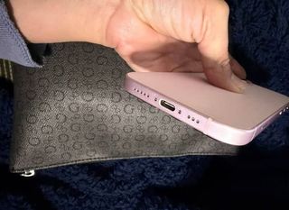 iPhone 15 Rosa
