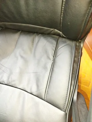 Sillón de oficina negro