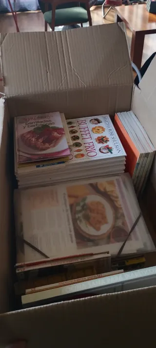 CAJA LIBROS COCINA