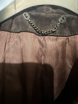 Cappotto marrone scuro in camoscio